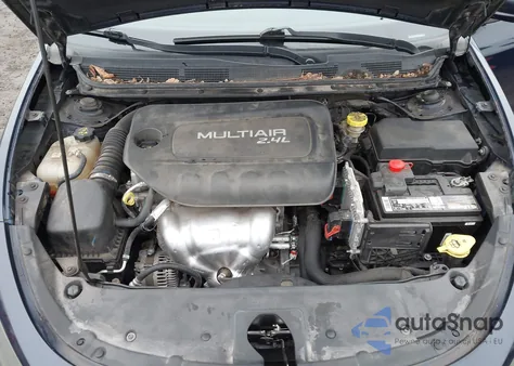 2015 Dodge Dart Sxt z USA, uszkodzony, nr VIN 1C3CDFBB5FD141199